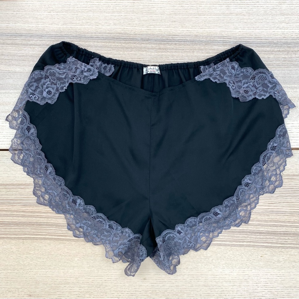 Free People Micro Short Lace Trimmed | Size Medium